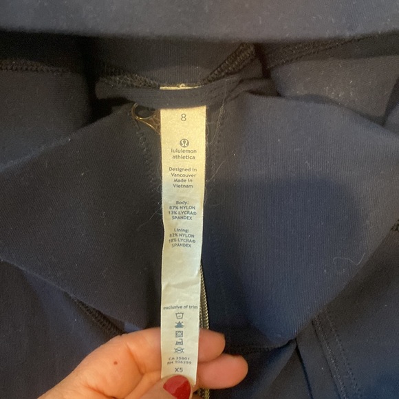 Lululemon jacket - Picture 3 of 3